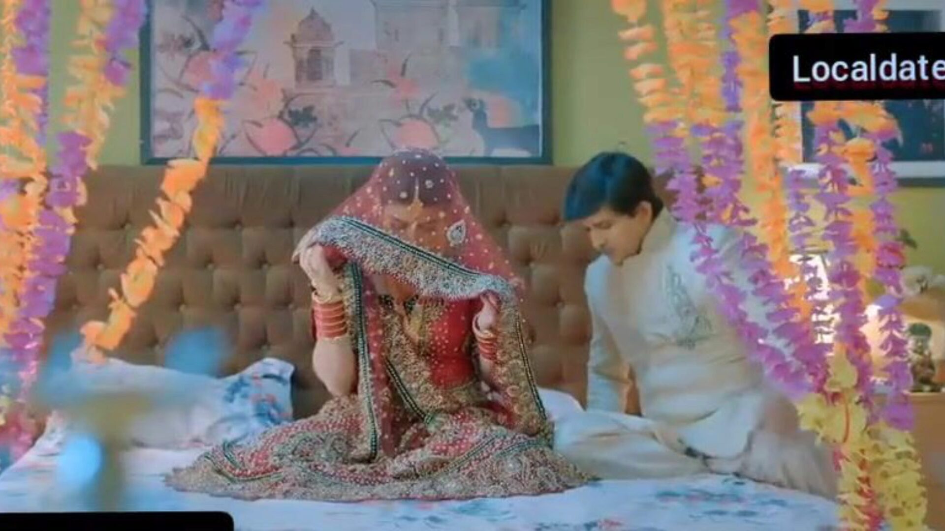 Pagal Ladki Ke Sath Shadi ki Pehli Raat Hot Indian HD clip on web join now