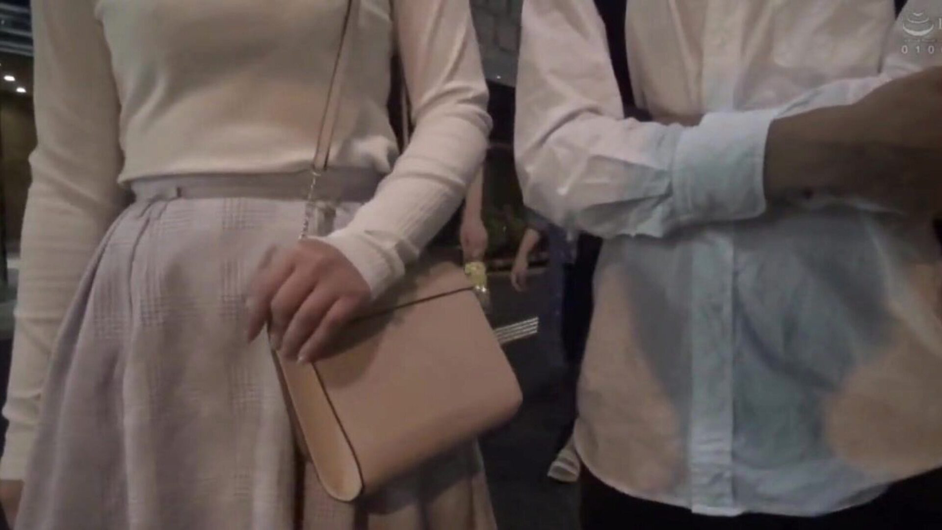 linda bet - 巨乳女を誘ってホテルでセックス！可愛らしい笑顔がいい！